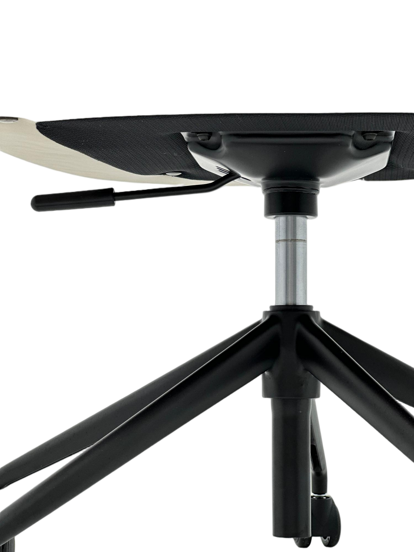 Archibald Chair (Large Caster)